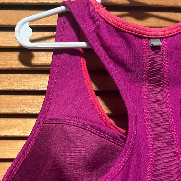 Nike Dri-Fit Raspberry & Pink Racerback Workout Top - Picture 14 of 16